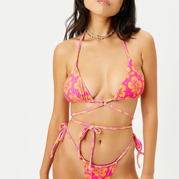 Frankie’s Bikinis size medium set - Picture 3 of 7